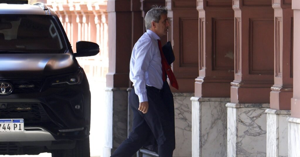 FMI audita la acumulación de reservas de Caputo