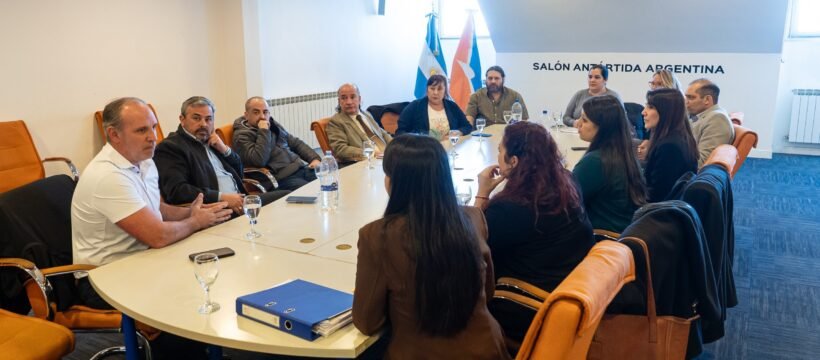 OSEF y autoridades de Tolhuin avanzan en un acuerdo para regularizar la deuda