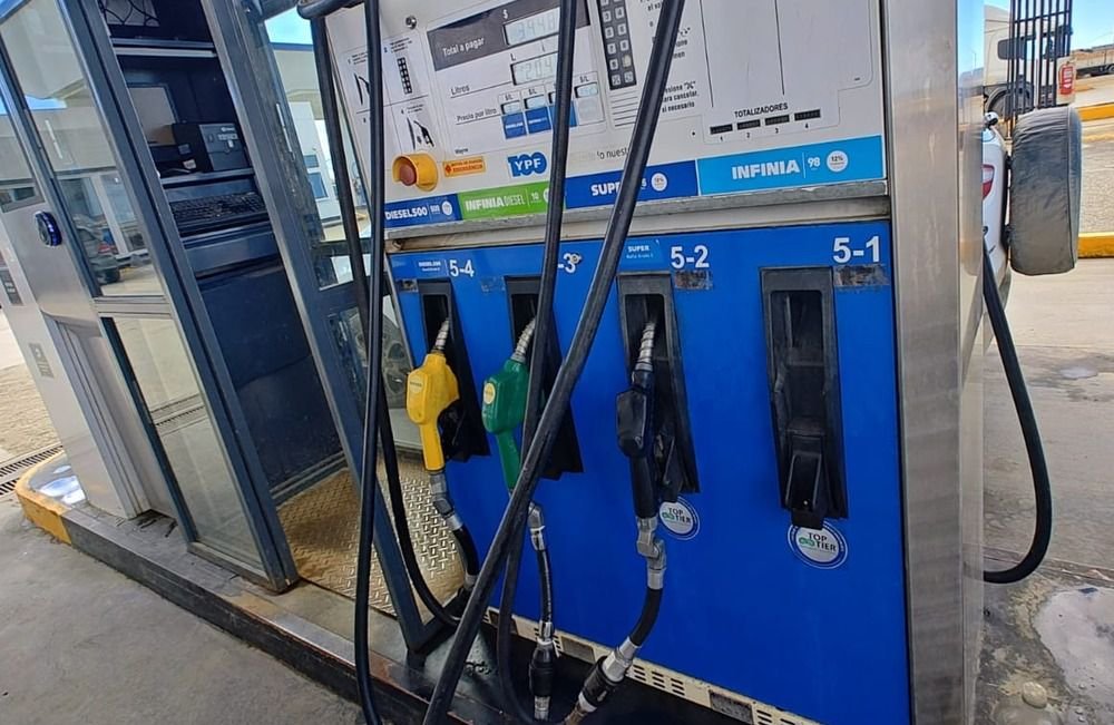 Tierra del Fuego es segunda provincia con mayor caída en combustibles