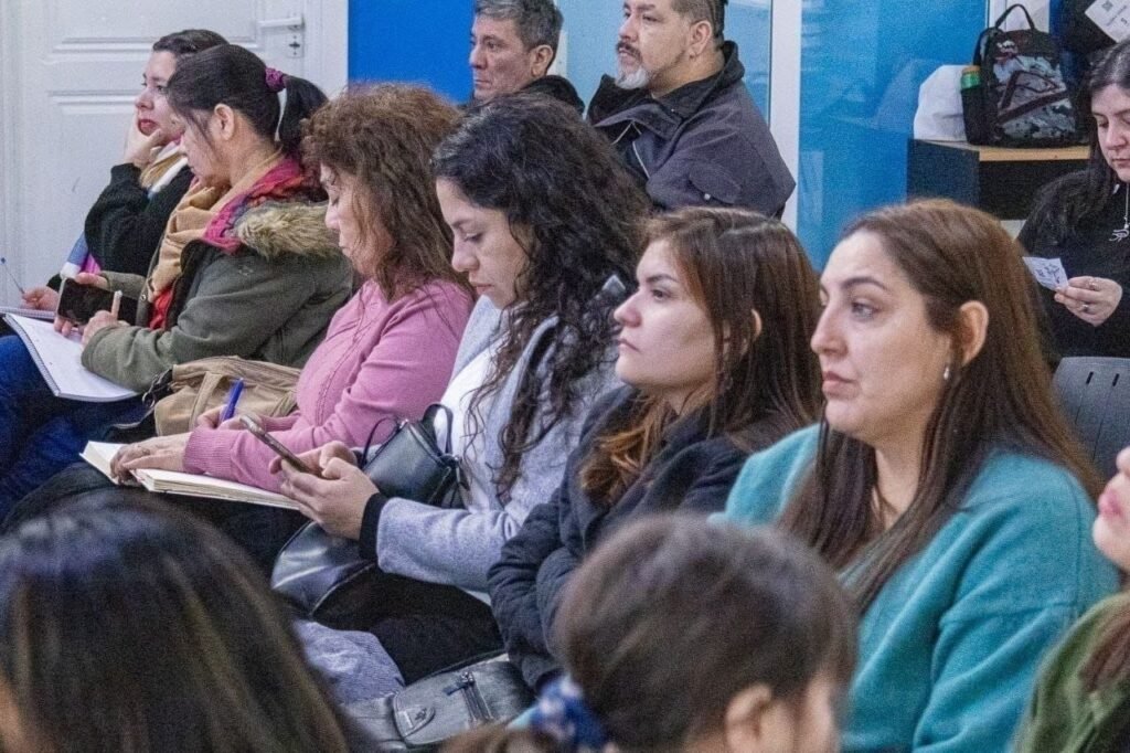 Capacitación para médicos sobre gastroenterología y urgencias psiquiátricas