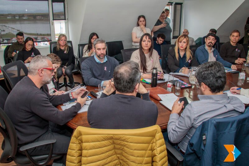 “La respuesta que nos dio Barrozo es: ‘Piensen ustedes de dónde sacar los fondos”